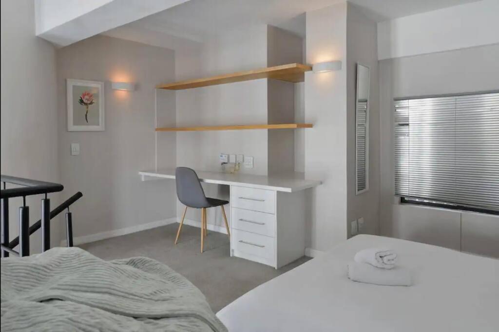 Loft With Soul And History Apartment